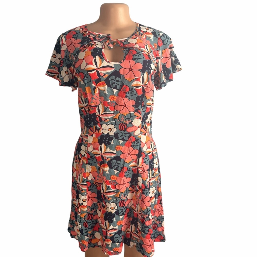 Modcloth Floral Short Fluttery Sleeve Dress